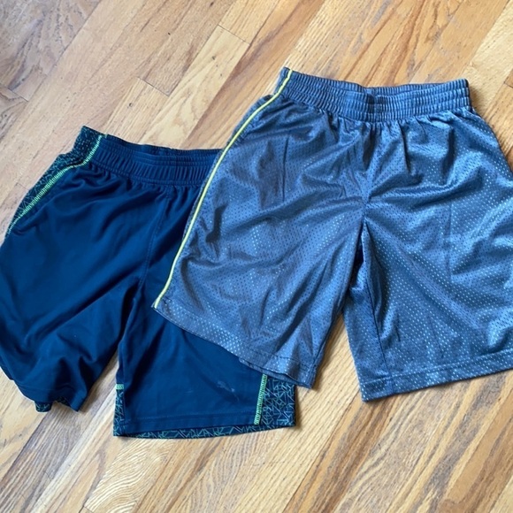 Puma *set of 2*  boys athletic shorts.  Size small - Picture 1 of 9